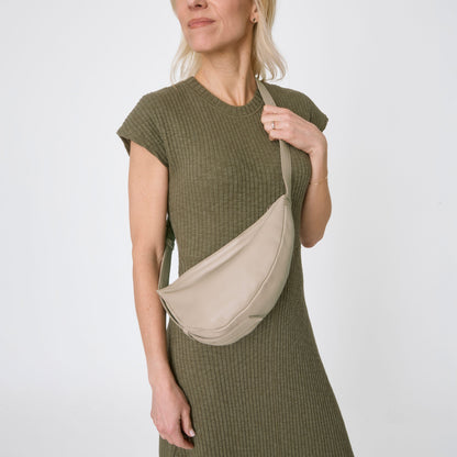 Tess Sling - Leather - Sand